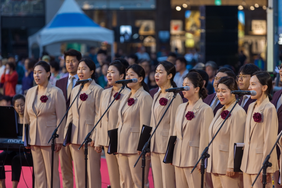 [크기변환]LR6_2534-향상됨-노이즈 감소.jpg